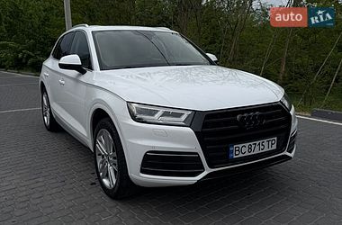 Позашляховик / Кросовер Audi Q5 2019 в Львові