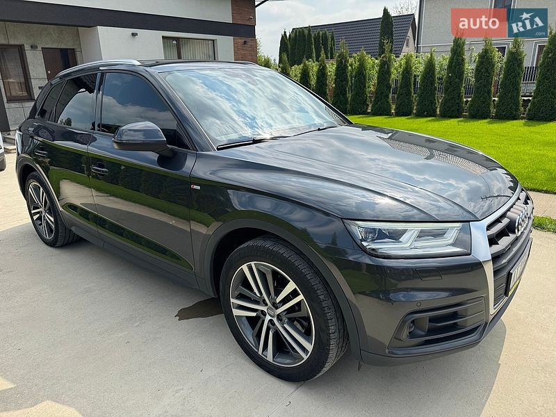 Внедорожник / Кроссовер Audi Q5 2018 в Ивано-Франковске