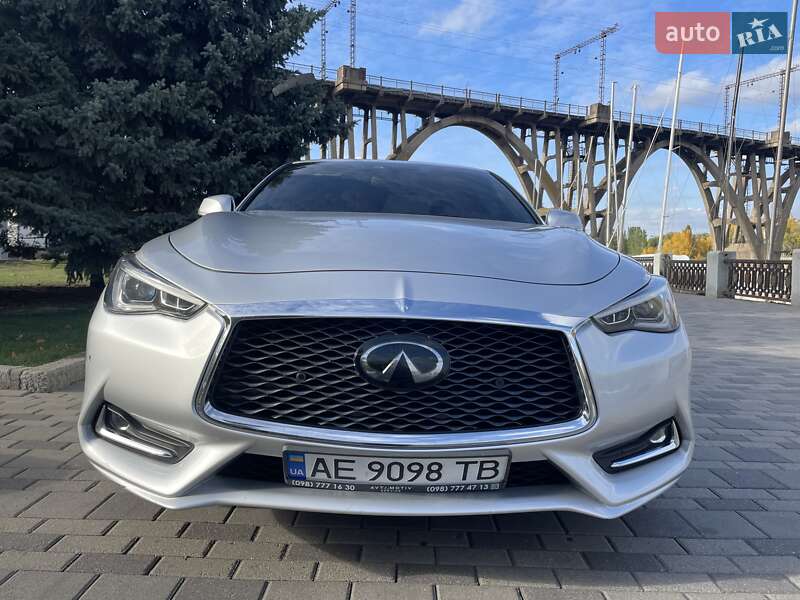 Купе Infiniti Q60 2019 в Днепре Купе Infiniti Q60 2019 в Днепре