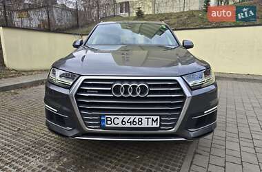 Внедорожник / Кроссовер Audi Q7 e-tron 2018 в Львове Внедорожник / Кроссовер Audi Q7 e-tron 2018 в Львове