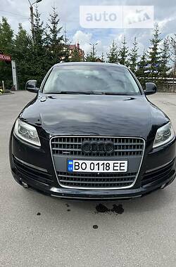 Позашляховик / Кросовер Audi Q7 2007 в Тернополі