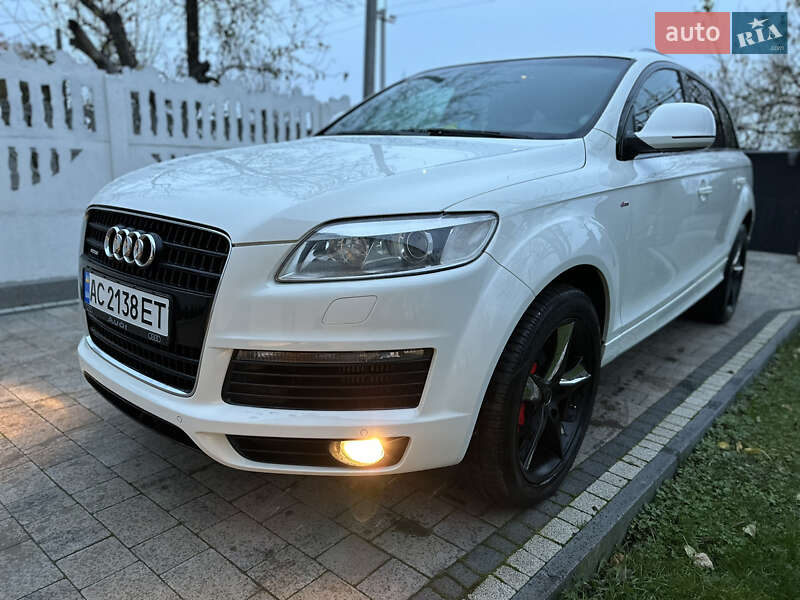 Внедорожник / Кроссовер Audi Q7 2009 в Луцке