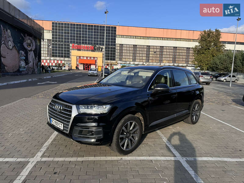 Внедорожник / Кроссовер Audi Q7 2016 в Львове