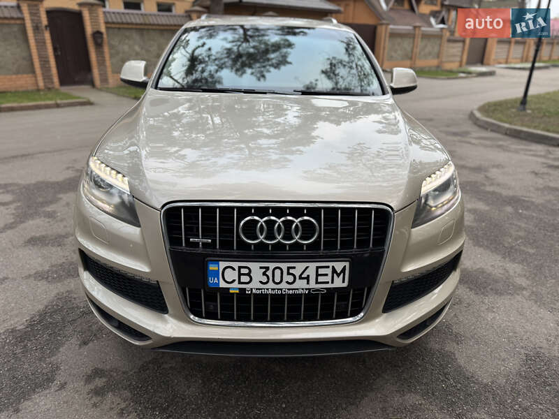 Внедорожник / Кроссовер Audi Q7 2010 в Чернигове