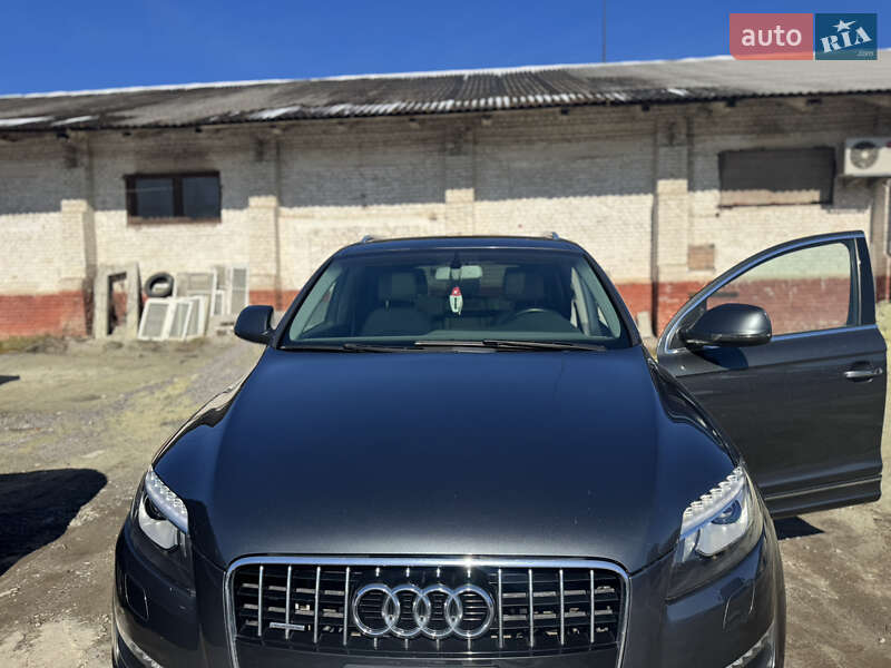 Позашляховик / Кросовер Audi Q7 2013 в Львові Позашляховик / Кросовер Audi Q7 2013 в Львові