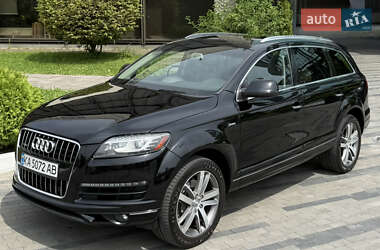 Позашляховик / Кросовер Audi Q7 2015 в Києві