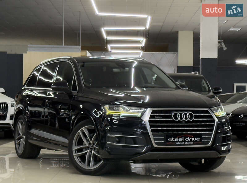 Внедорожник / Кроссовер Audi Q7 2016 в Николаеве