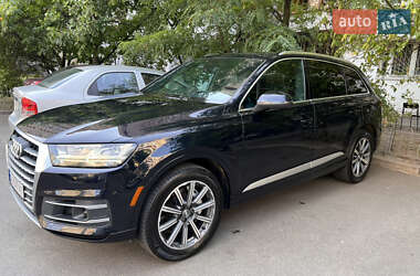 Внедорожник / Кроссовер Audi Q7 2016 в Киеве