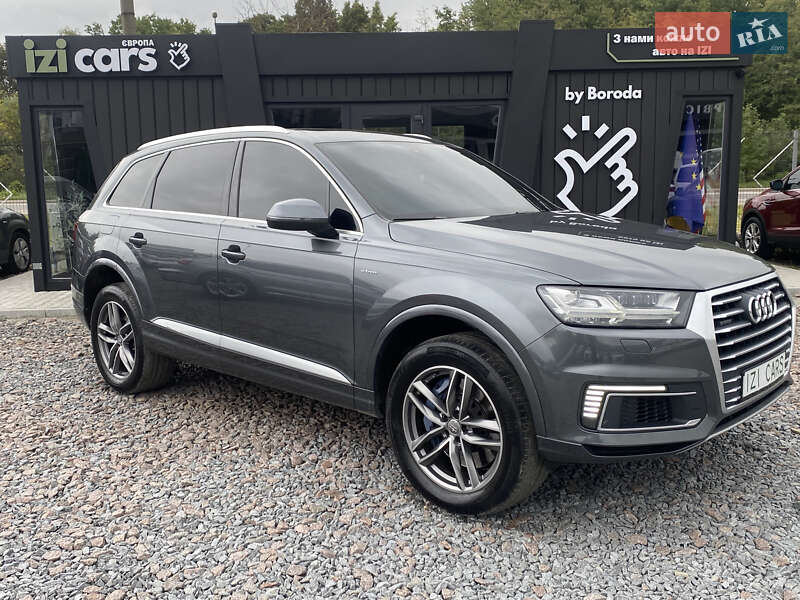 Внедорожник / Кроссовер Audi Q7 2018 в Львове Внедорожник / Кроссовер Audi Q7 2018 в Львове