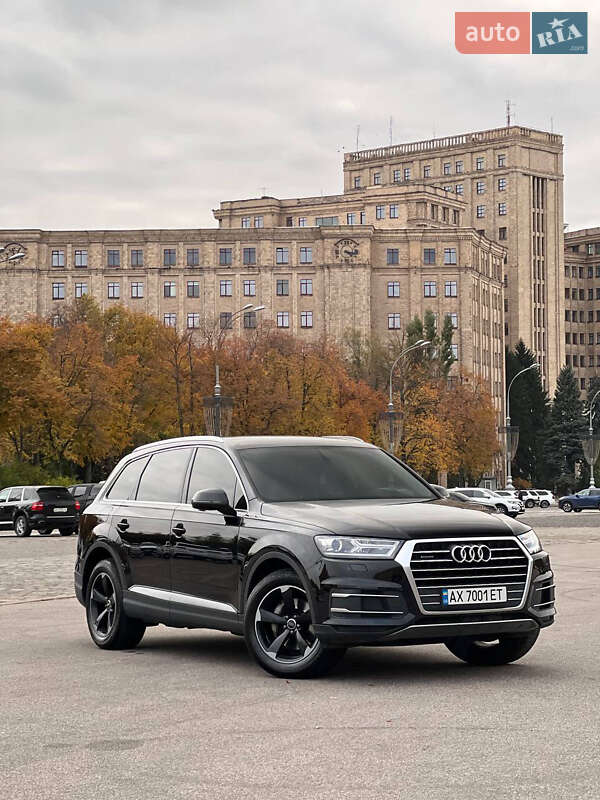 Внедорожник / Кроссовер Audi Q7 2018 в Харькове