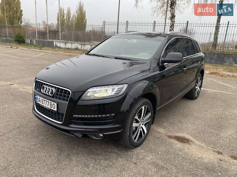 Внедорожник / Кроссовер Audi Q7 2013 в Кропивницком