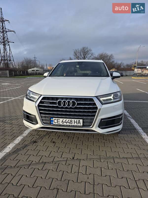 Позашляховик / Кросовер Audi Q7 2016 в Івано-Франківську