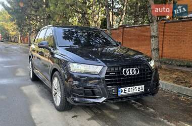 Внедорожник / Кроссовер Audi Q7 2015 в Днепре Внедорожник / Кроссовер Audi Q7 2015 в Днепре
