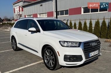Внедорожник / Кроссовер Audi Q7 2016 в Луцке