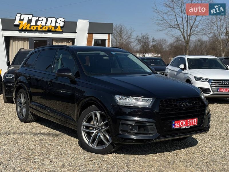 Внедорожник / Кроссовер Audi Q7 2017 в Стрые