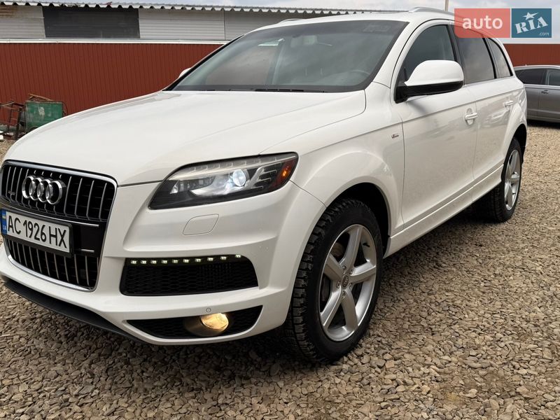 Внедорожник / Кроссовер Audi Q7 2010 в Черновцах Внедорожник / Кроссовер Audi Q7 2010 в Черновцах