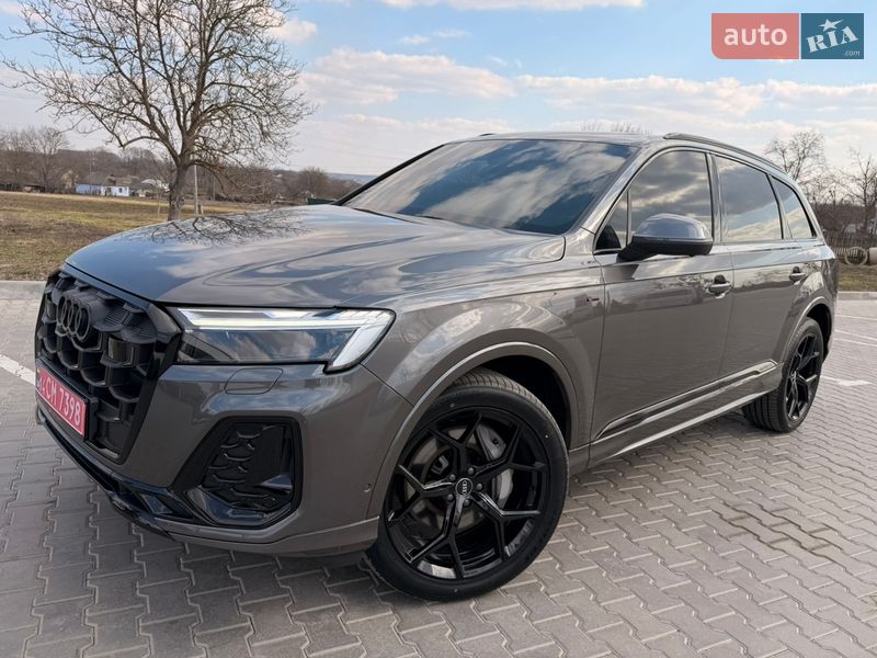 Внедорожник / Кроссовер Audi Q7 2023 в Виннице