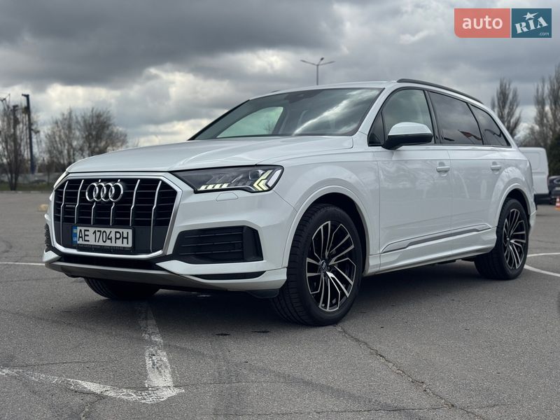 Внедорожник / Кроссовер Audi Q7 2021 в Днепре