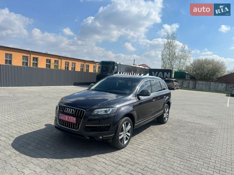 Внедорожник / Кроссовер Audi Q7 2012 в Нововолынске