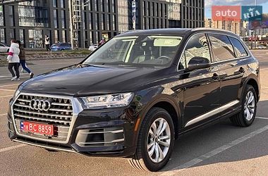 Внедорожник / Кроссовер Audi Q7 2019 в Киеве