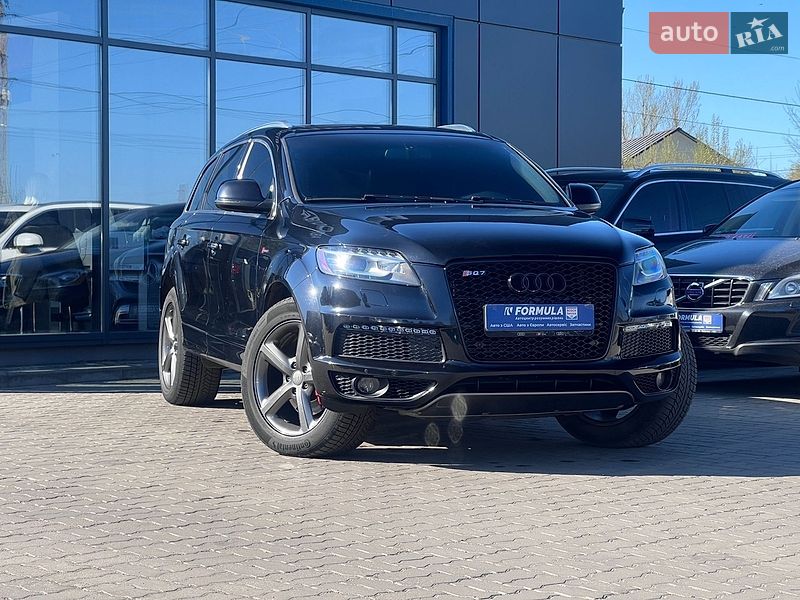 Позашляховик / Кросовер Audi Q7 2011 в Нововолинську