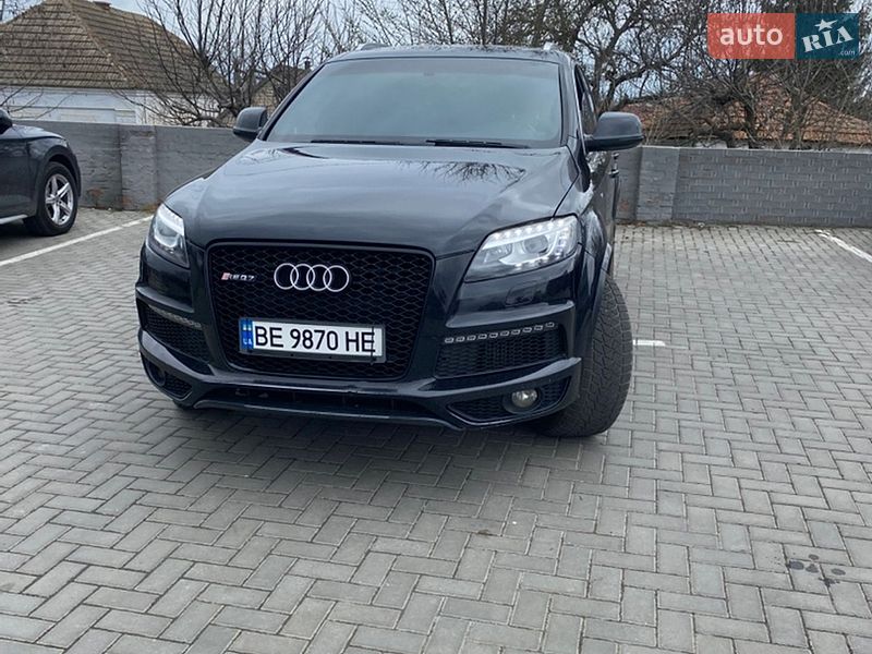 Внедорожник / Кроссовер Audi Q7 2011 в Николаеве