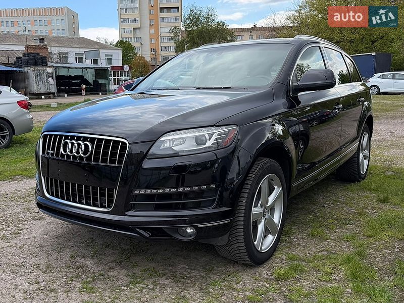 Внедорожник / Кроссовер Audi Q7 2015 в Черкассах
