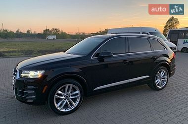 Позашляховик / Кросовер Audi Q7 2018 в Ковелі