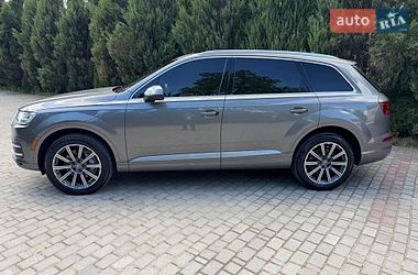 Позашляховик / Кросовер Audi Q7 2017 в Львові