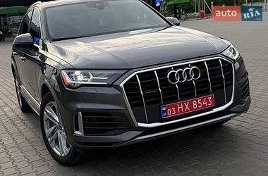 Позашляховик / Кросовер Audi Q7 2021 в Луцьку