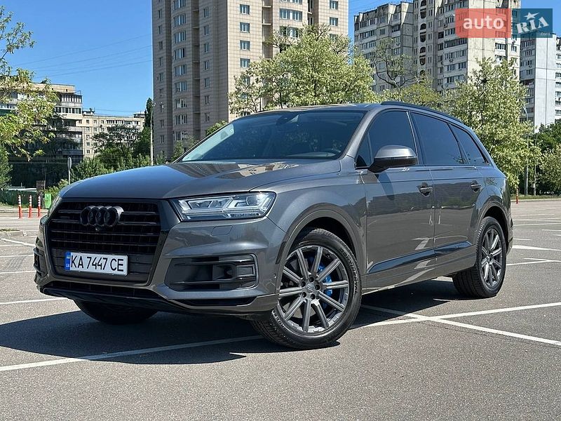 Внедорожник / Кроссовер Audi Q7 2018 в Киеве