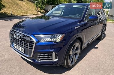 Позашляховик / Кросовер Audi Q7 2020 в Сумах