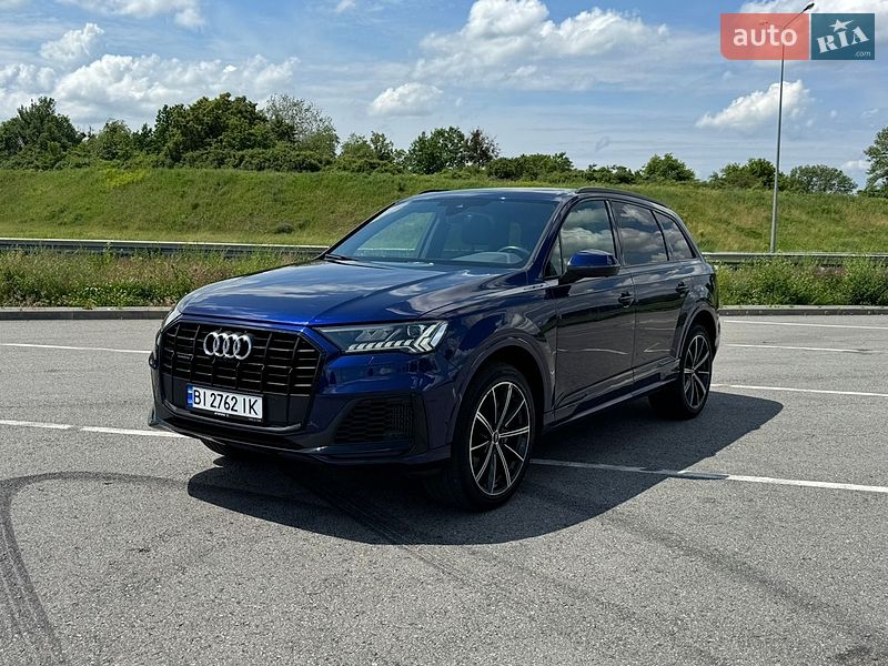 Внедорожник / Кроссовер Audi Q7 2021 в Полтаве