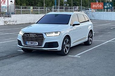 Позашляховик / Кросовер Audi Q7 2016 в Кропивницькому