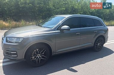 Внедорожник / Кроссовер Audi Q7 2015 в Хмельницком
