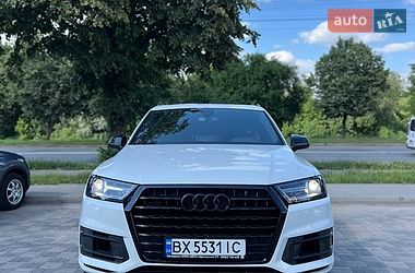 Внедорожник / Кроссовер Audi Q7 2016 в Хмельницком