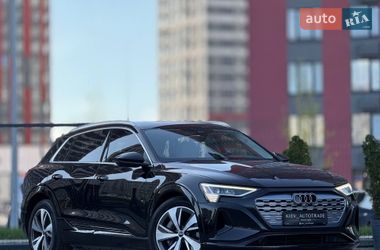 Внедорожник / Кроссовер Audi Q8 e-tron 2023 в Киеве