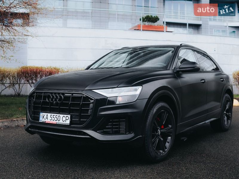 Позашляховик / Кросовер Audi Q8 2018 в Києві
