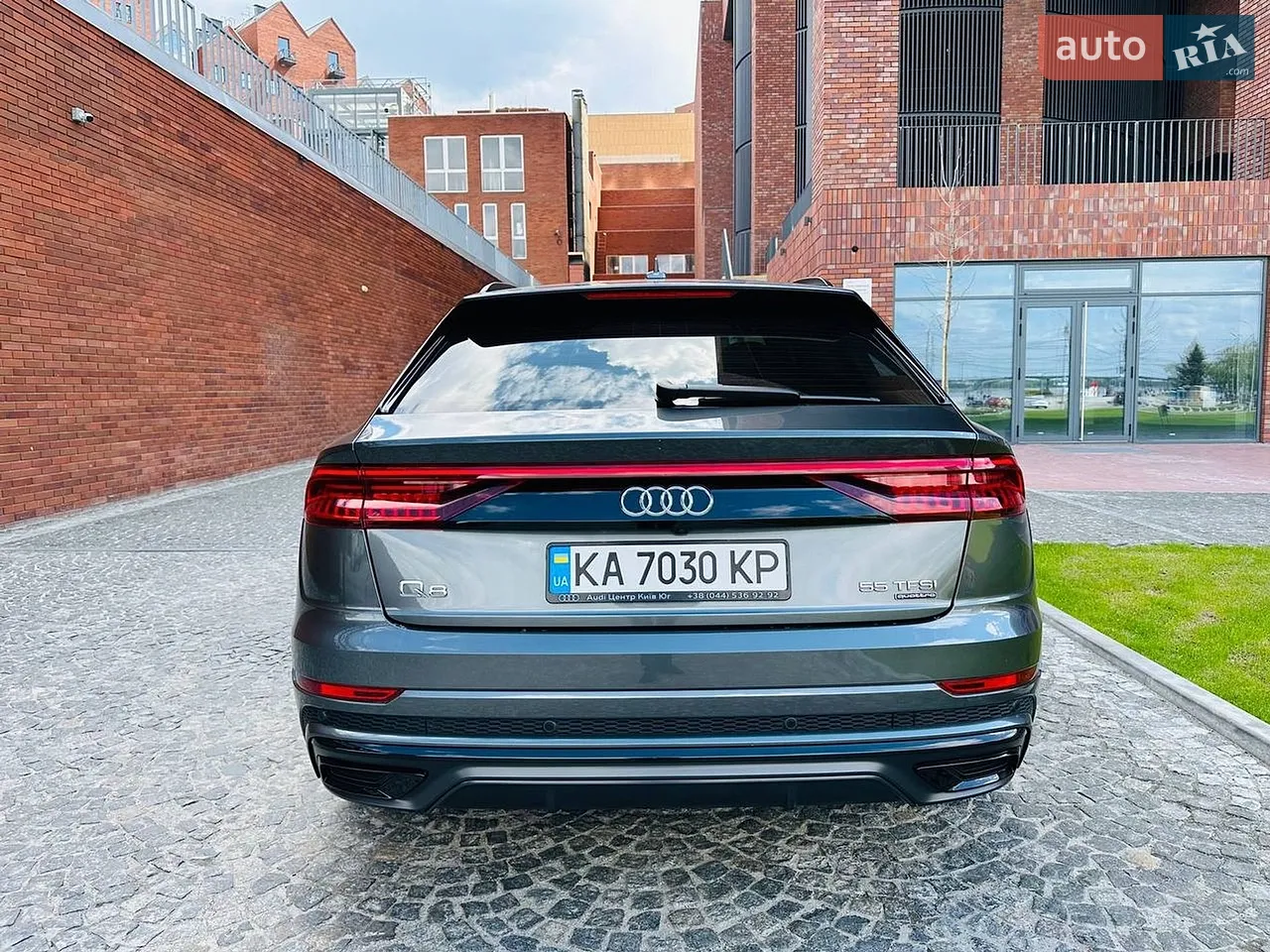Audi Q8 2023 photo 5