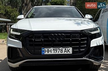 Позашляховик / Кросовер Audi Q8 2019 в Полтаві