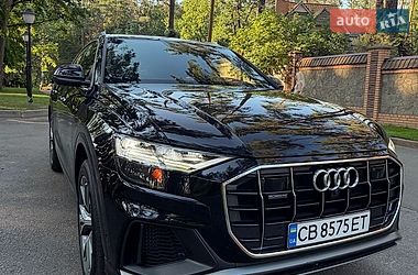 Позашляховик / Кросовер Audi Q8 2020 в Чернігові