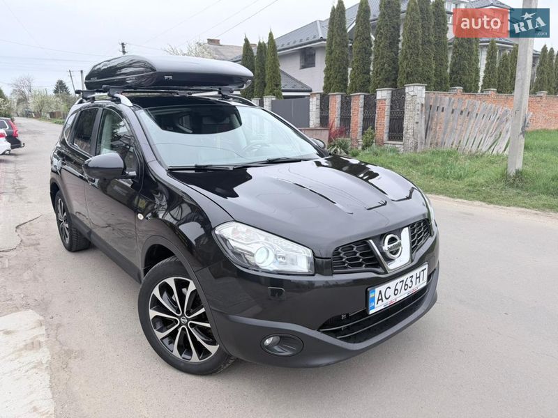 Внедорожник / Кроссовер Nissan Qashqai+2 2013 в Нововолынске