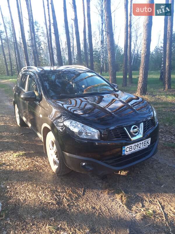 Внедорожник / Кроссовер Nissan Qashqai 2011 в Чернигове Внедорожник / Кроссовер Nissan Qashqai 2011 в Чернигове