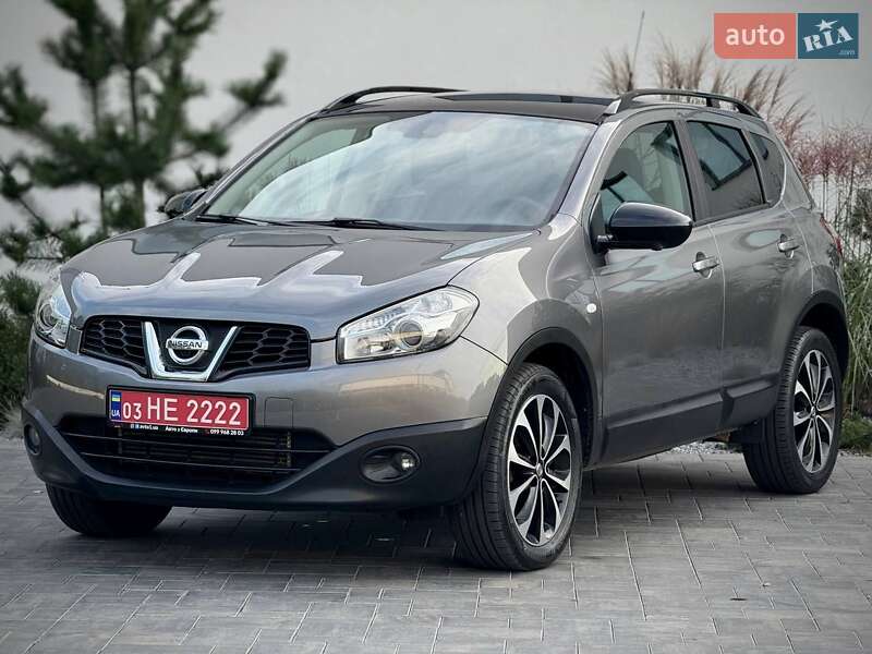 Внедорожник / Кроссовер Nissan Qashqai 2014 в Луцке
