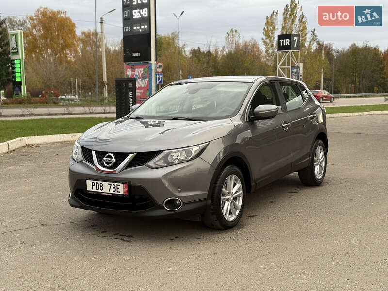 Внедорожник / Кроссовер Nissan Qashqai 2014 в Дубно