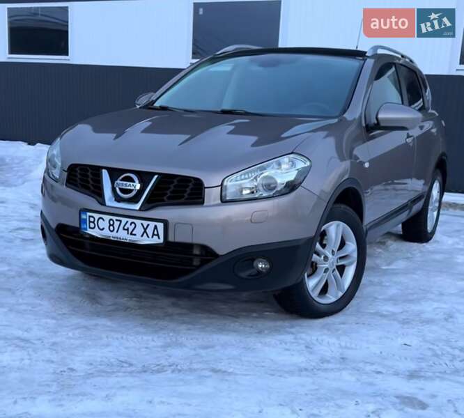 Позашляховик / Кросовер Nissan Qashqai 2010 в Дрогобичі