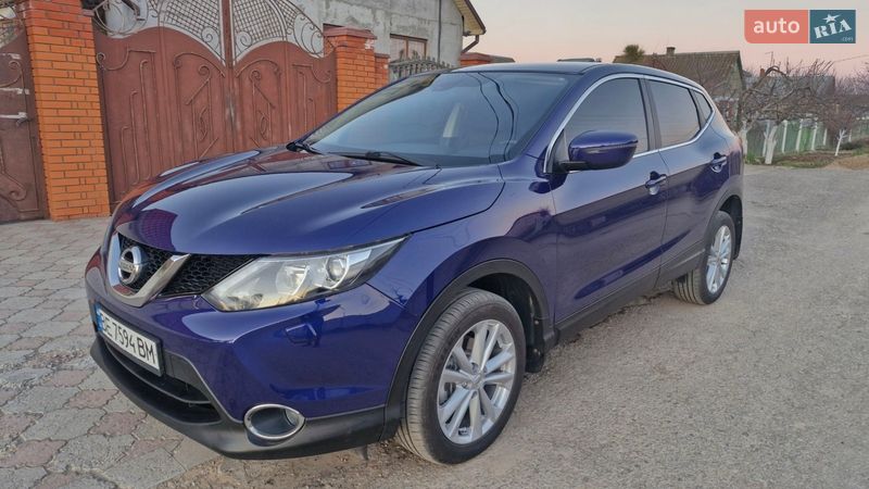 Позашляховик / Кросовер Nissan Qashqai 2015 в Миколаєві