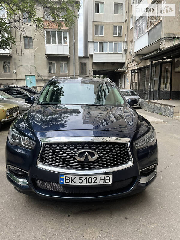 Внедорожник / Кроссовер Infiniti QX60 2016 в Одессе