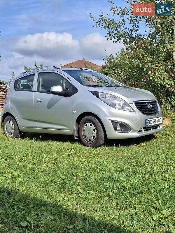 Хэтчбек Ravon R2 2017 в Львове Хэтчбек Ravon R2 2017 в Львове