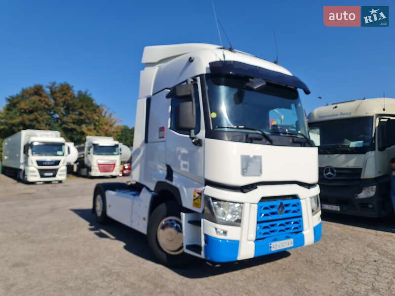 Тягач Renault Range T/T-Series  2015 в Виннице Тягач Renault Range T/T-Series  2015 в Виннице